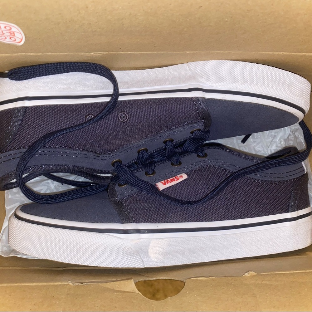 Vans Chukka Lows Boys Size 3